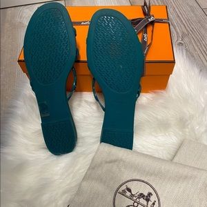 Hermes Sandals(Authentic)